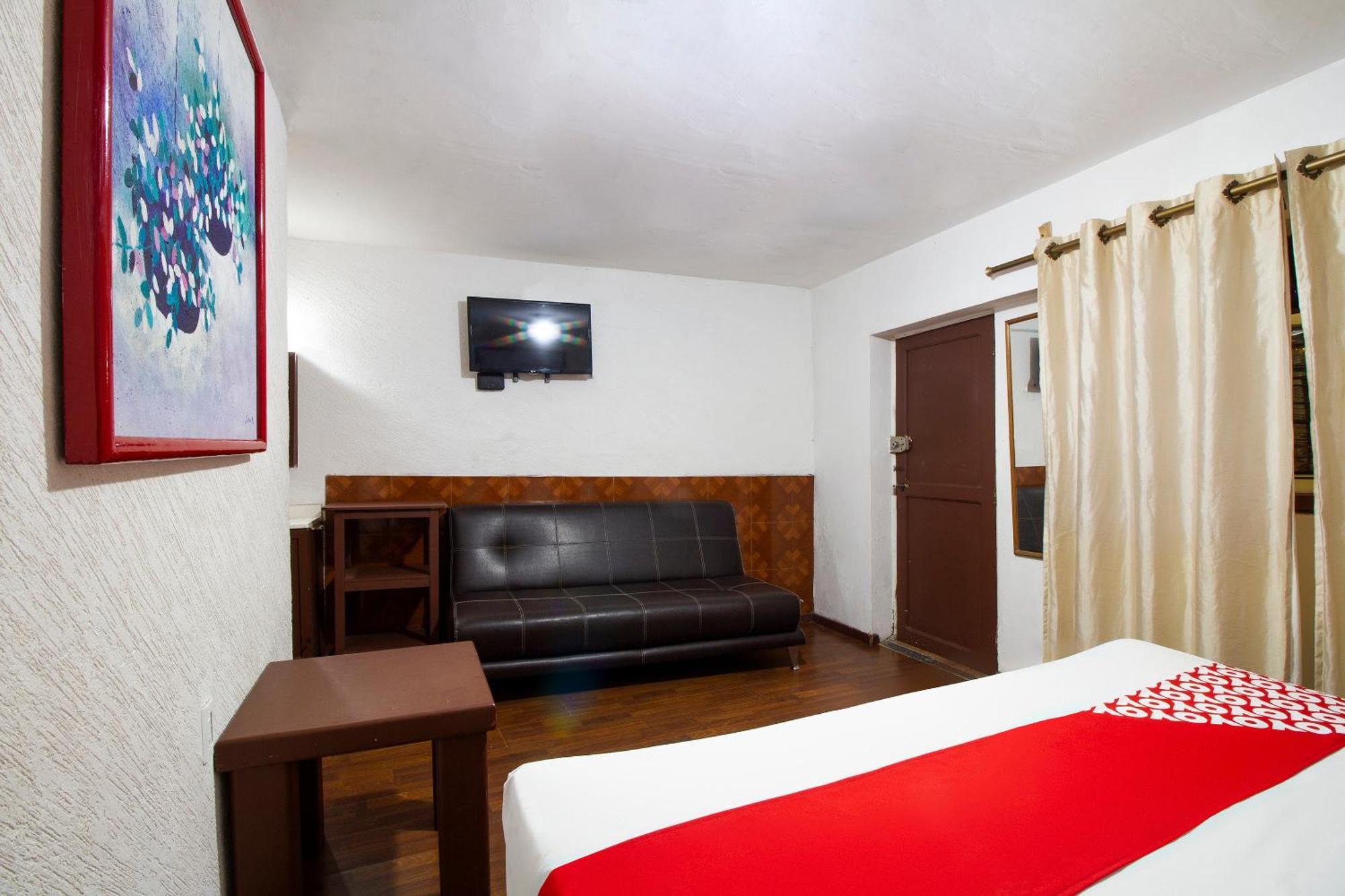 Oyo Hotel Brazil,Guadalajara,Estadio Jalisco מראה חיצוני תמונה